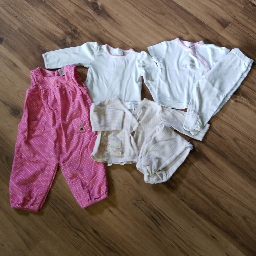 Carters girls 6 month bundle of 3 outfits